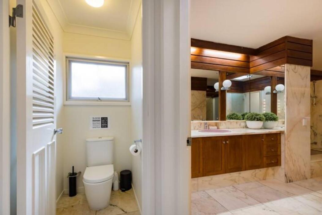 Spacious Hideaway Retreat, Brookfield, Brisbane Exterior photo