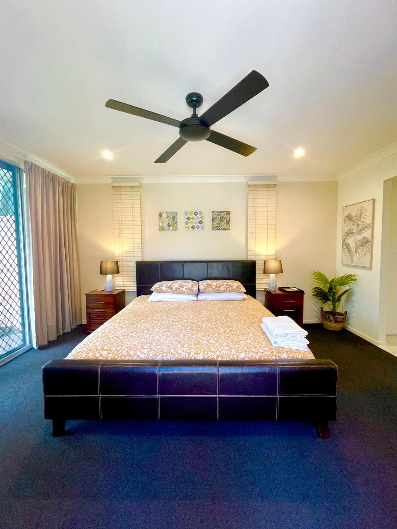 Spacious Hideaway Retreat, Brookfield, Brisbane Exterior photo