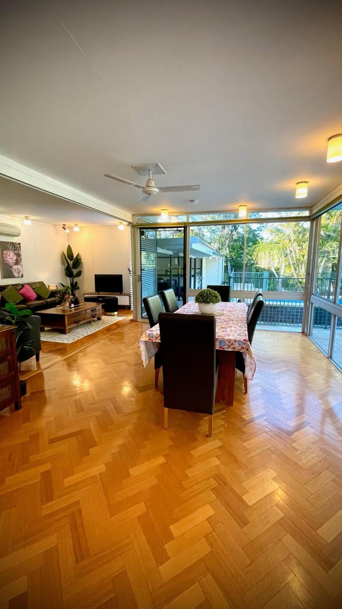 Spacious Hideaway Retreat, Brookfield, Brisbane Exterior photo