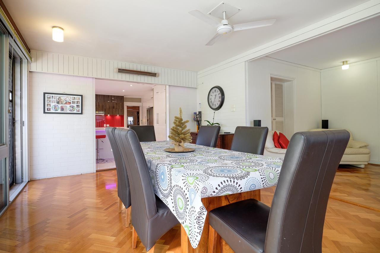 Spacious Hideaway Retreat, Brookfield, Brisbane Exterior photo