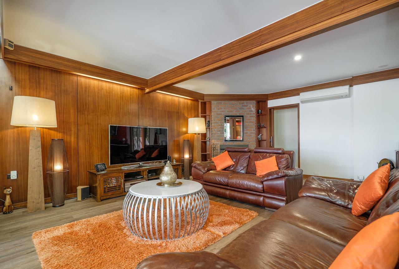 Spacious Hideaway Retreat, Brookfield, Brisbane Exterior photo